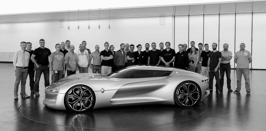  Renault Trezor Concept 2016 года  (фото 6 из 104)